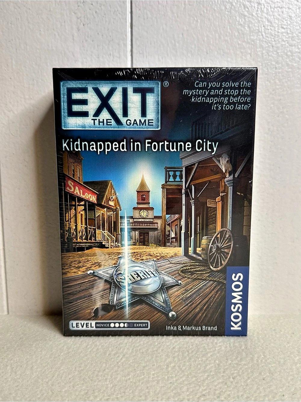 KOSMOS EXIT: Kidnapped in Fortune City Escape Room Game NWT